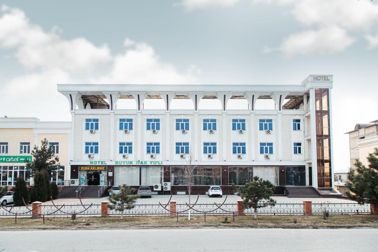 Buyuk Ipak Yo'Li Hotel נמנאגאן מראה חיצוני תמונה