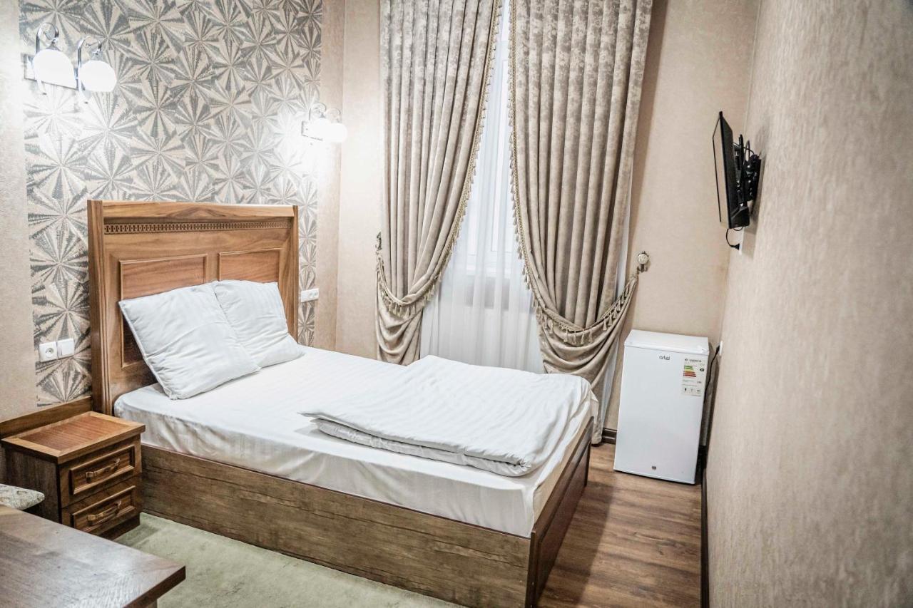 Buyuk Ipak Yo'Li Hotel נמנאגאן מראה חיצוני תמונה