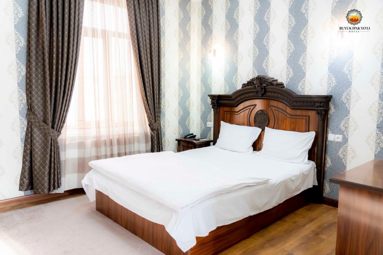 Buyuk Ipak Yo'Li Hotel נמנאגאן מראה חיצוני תמונה