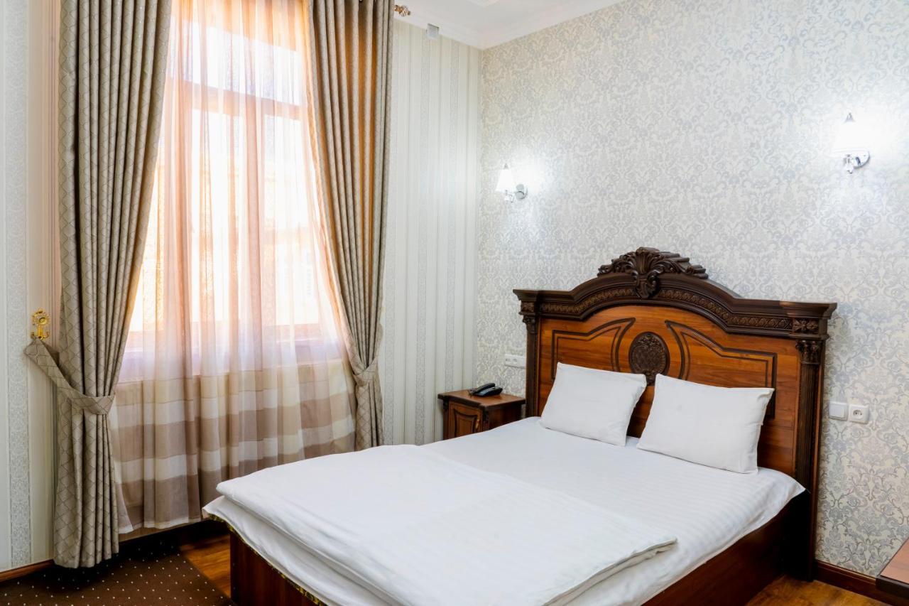 Buyuk Ipak Yo'Li Hotel נמנאגאן מראה חיצוני תמונה
