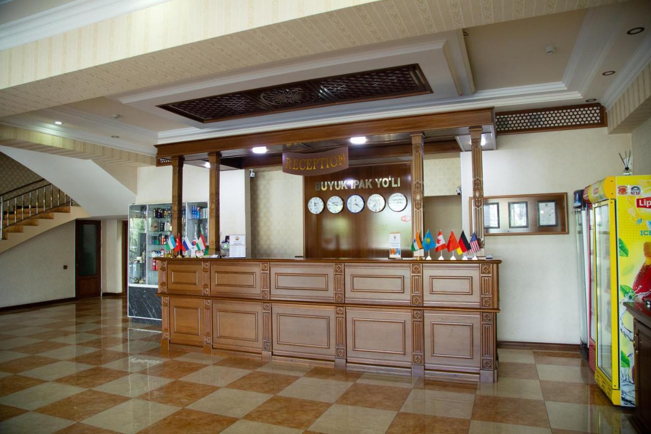 Buyuk Ipak Yo'Li Hotel נמנאגאן מראה חיצוני תמונה