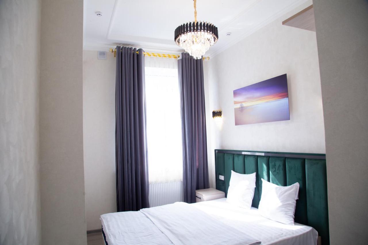 Buyuk Ipak Yo'Li Hotel נמנאגאן מראה חיצוני תמונה
