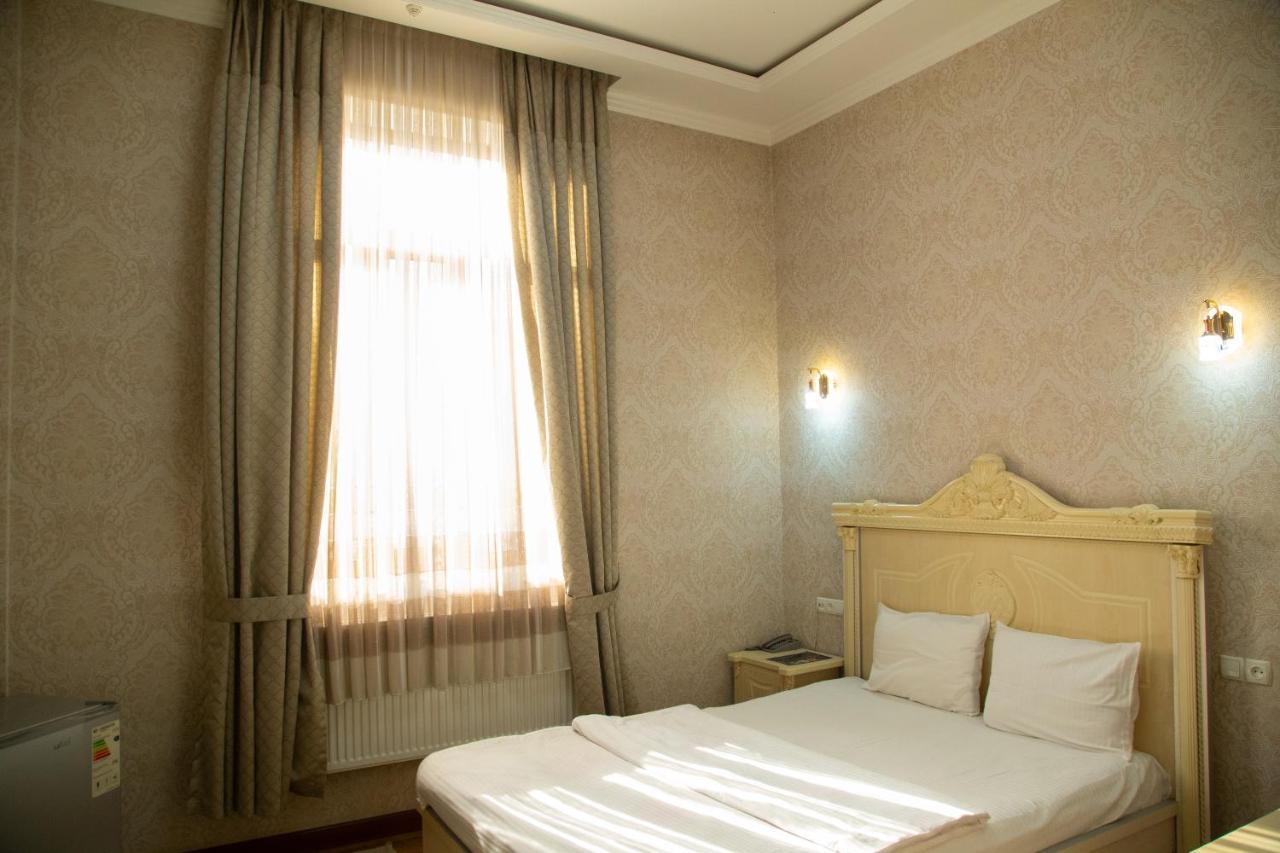 Buyuk Ipak Yo'Li Hotel נמנאגאן מראה חיצוני תמונה