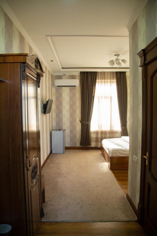 Buyuk Ipak Yo'Li Hotel נמנאגאן מראה חיצוני תמונה